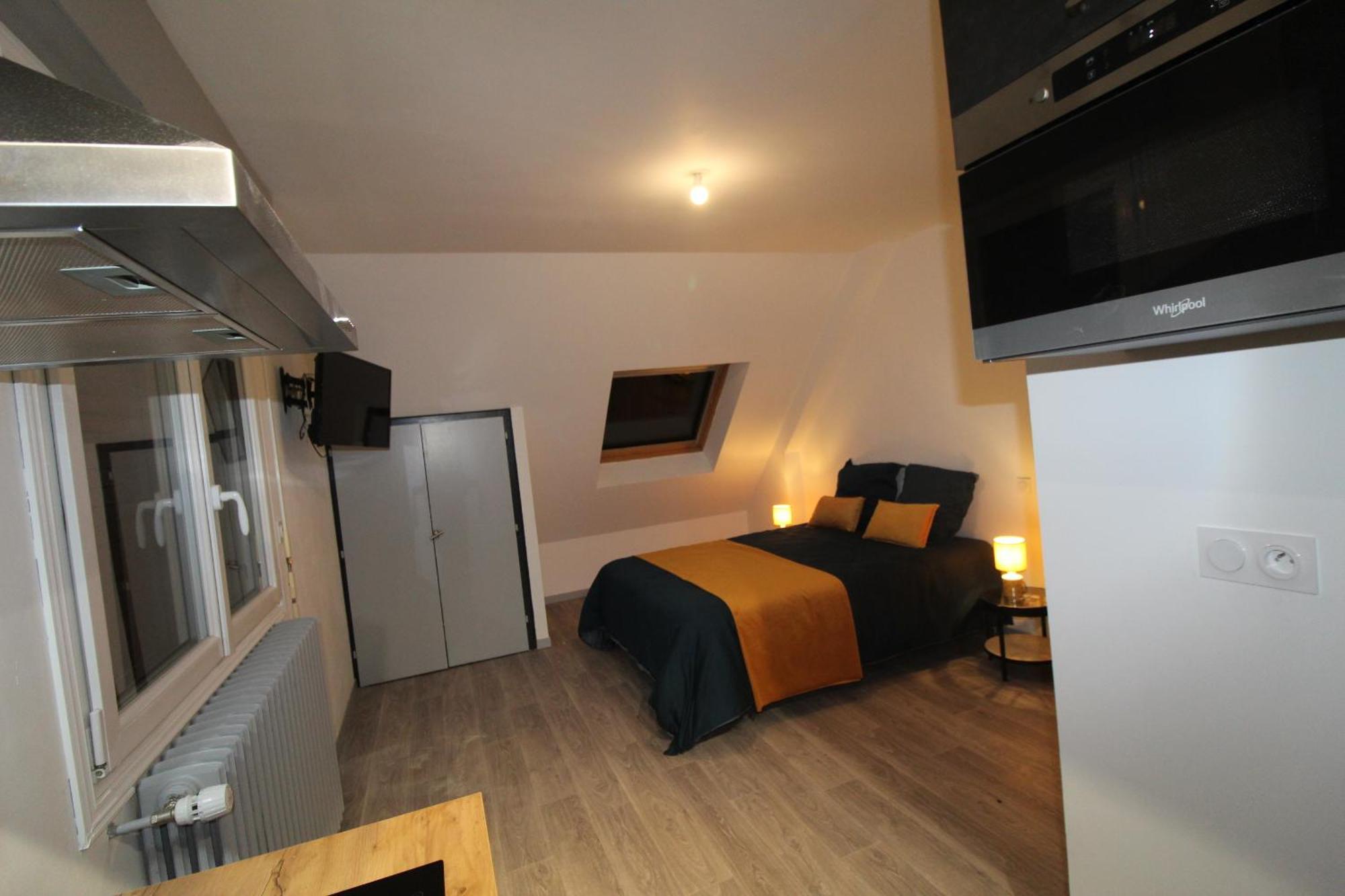Studio Est Proche Centre Ville Лудеак Экстерьер фото